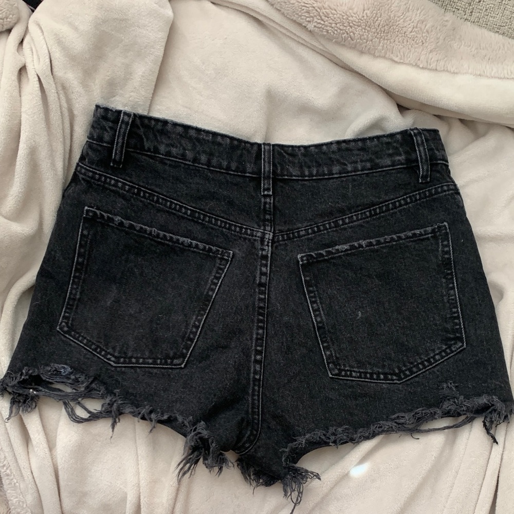 Zara Black Denim Women's Shorts - Picture 4 of 4